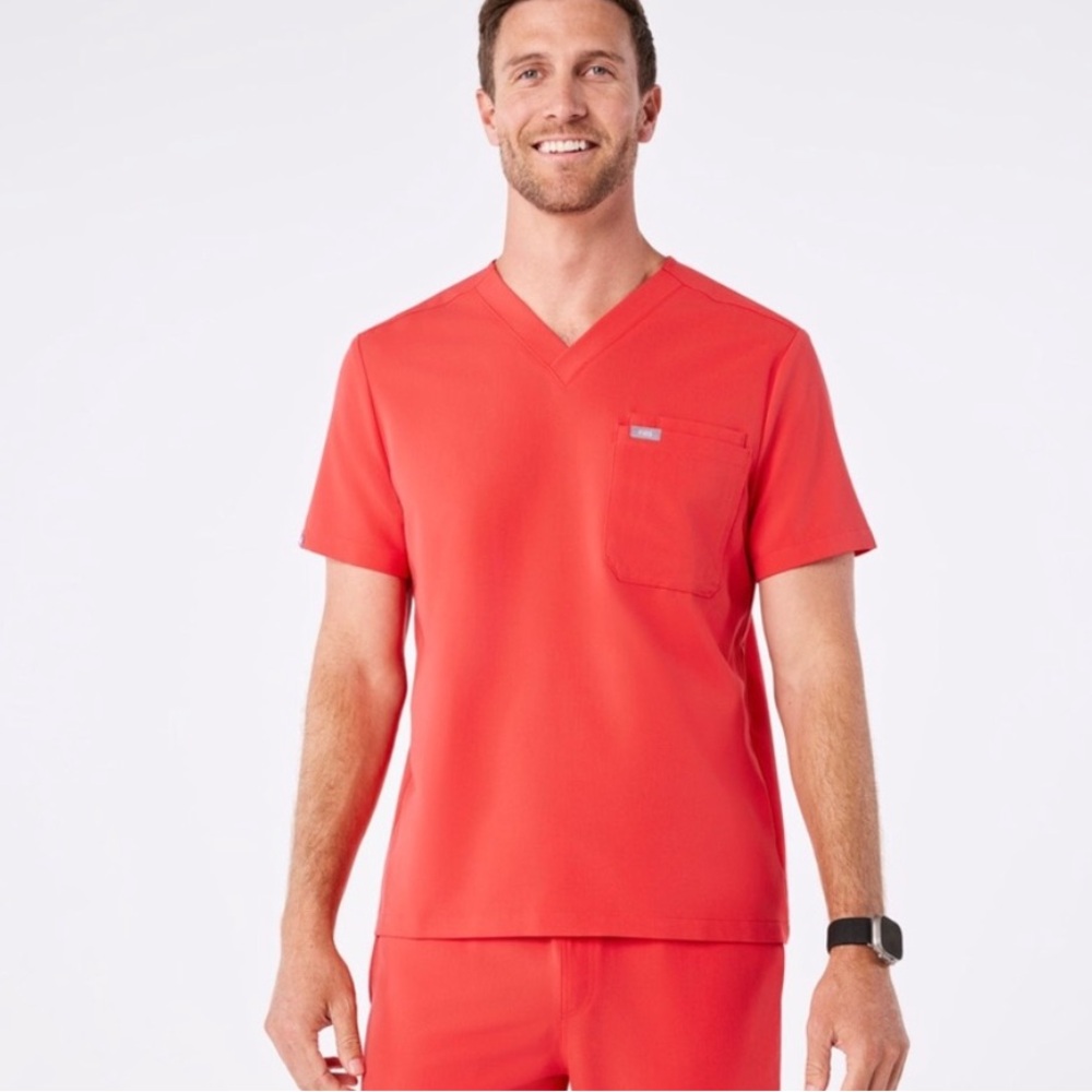 Figs Men's Leon 3pocket Scrub Top Limited Edition Pride Hibiscus‎ XXL MD RN CNA
